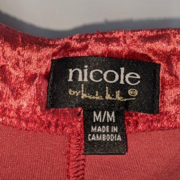 NICOLE by Nicole Miller Crushed Velvet Sleeveless Dress - Picture 5 of 6